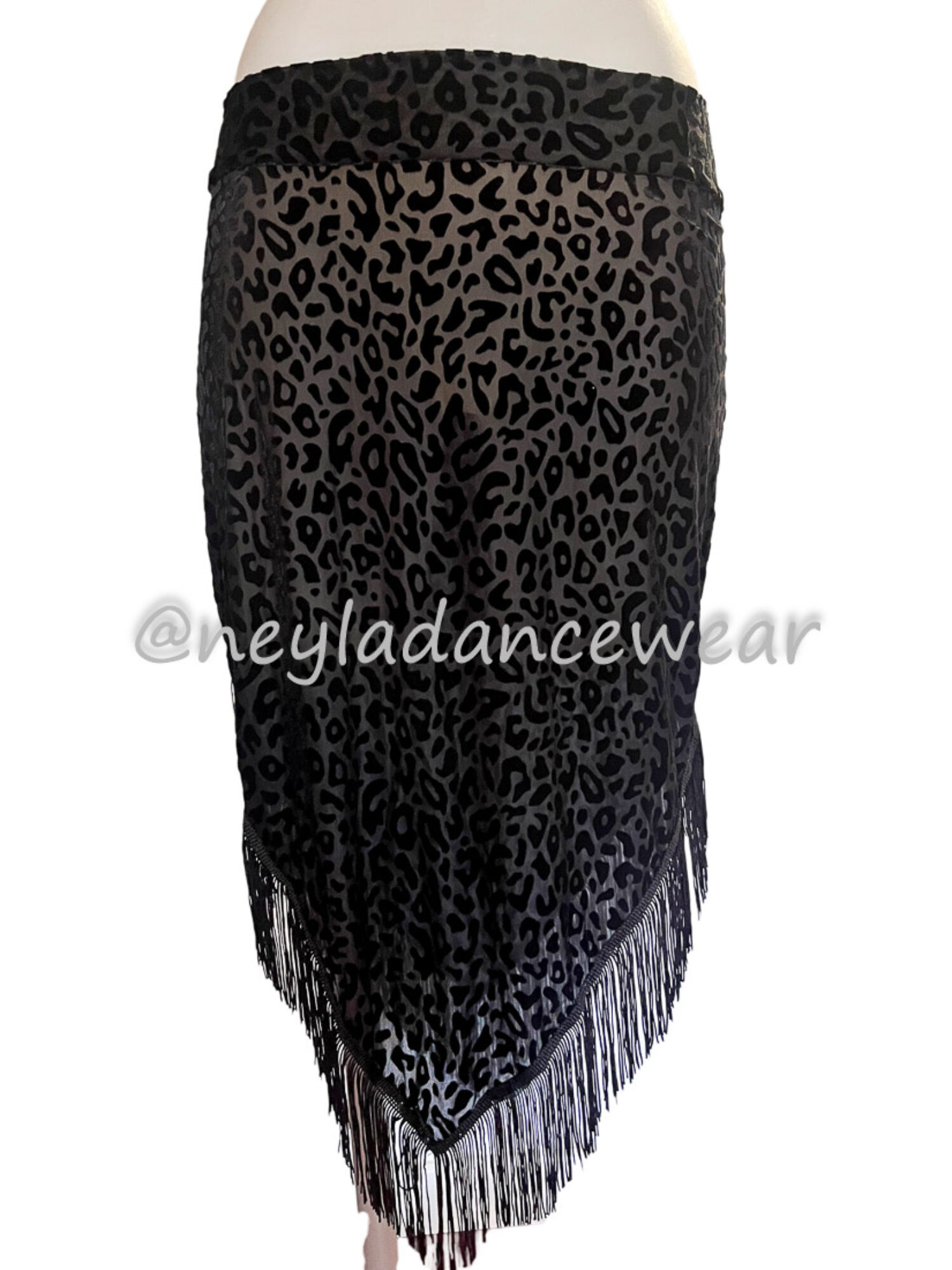 Falda Raissa negra con animal print y flecos largos para danza oriental y danza del vientre.